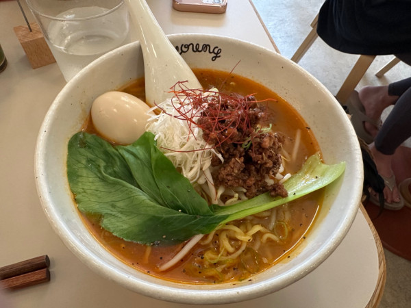 「味たま担々麺」@ラーメンやんぐの写真