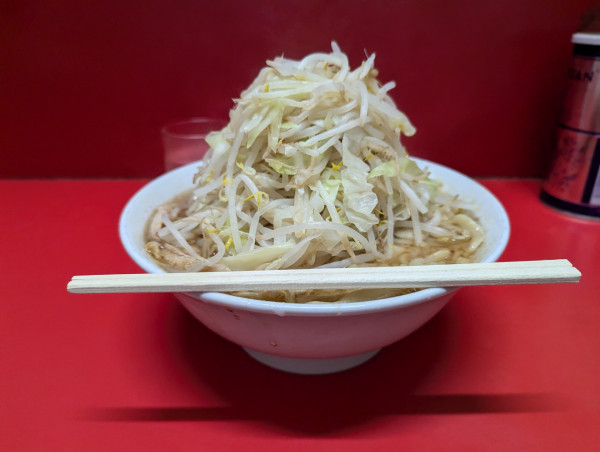 「小　(ﾔｻｲ)」@ラーメン二郎 松戸駅前店の写真