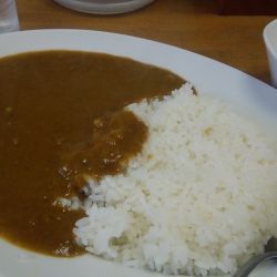 ジャンカレー 650円＋温泉玉子 80円