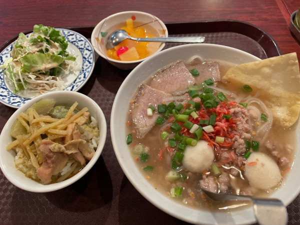 「ランチ（クルンテープオリジナルラーメン）：979円」@クルンテープ2の写真