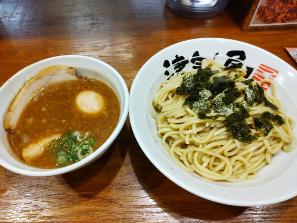 「つけ麺 大盛無料＋マル特のせ￥200」@つけ麺津気屋 武蔵浦和の写真