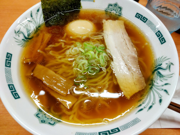 「中華そば＋味付け玉子」@日高屋 マーレ武蔵浦和店の写真