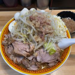 ラーメン(豚2枚、半玉子)