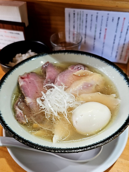 「特製中華そば(塩)＋小ライス」@中華そば 一清の写真