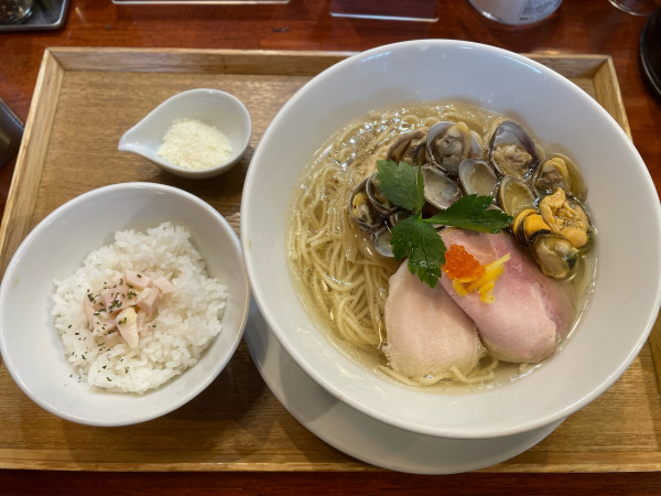 「浅利とムール貝の汐そば」@麺処しろくろの写真