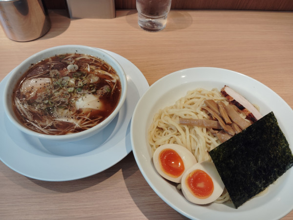 「特製つけ麺　　　　　1200円」@中華そば やなぎやの写真