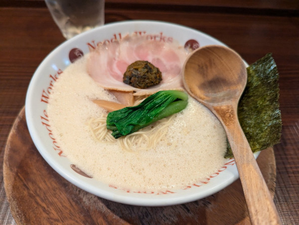 「泡らぁめん890円」@Noodle Works -BALI-の写真