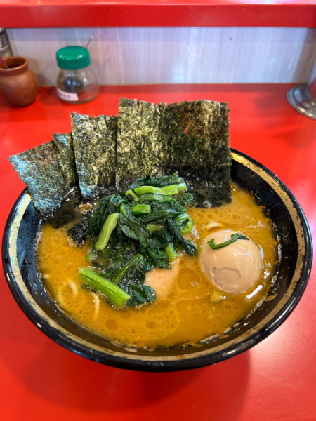 「ラーメン　白玉」@家系総本山 ラーメン吉村家の写真