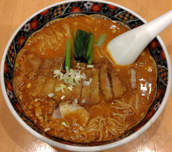 「パイコー担々麺 1200円」@寿限無 担々麺の写真