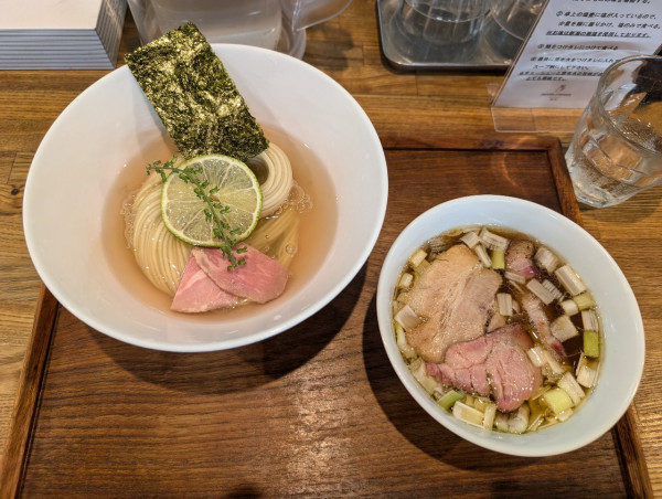 「昆布水つけめん 醤油 並」@YOKOKURA STOREHOUSEの写真