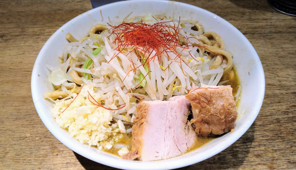 「【限定】グリーンカレーラーメン」@MEN YARD FIGHTの写真