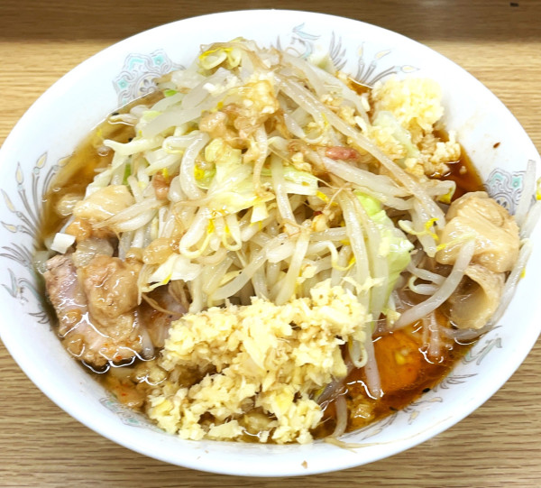 「TARO麺半分ニンニクアブラ+国産生姜」@ラーメン二郎 栃木街道店の写真
