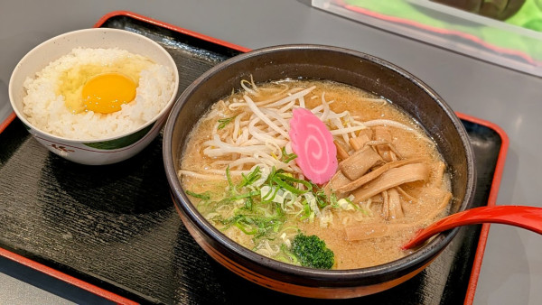 「朝ラーメンセット（味噌）（650円）」@中国料理 楓林の写真