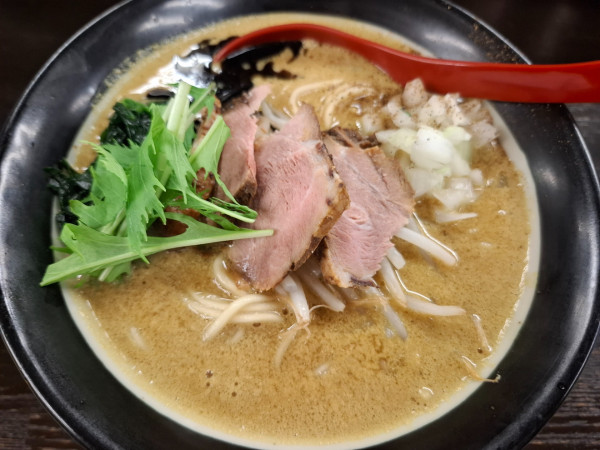 「担々麺印度９００円」@タンタン麺とからあげのジェイタンの写真