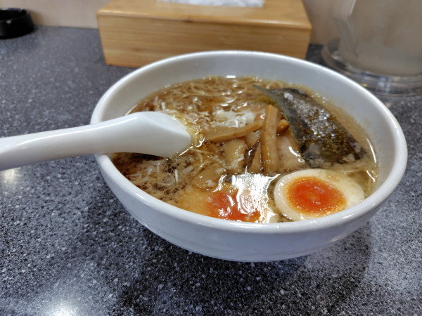 「醤油ラーメン¥800半熟味玉¥200」@丸富の写真