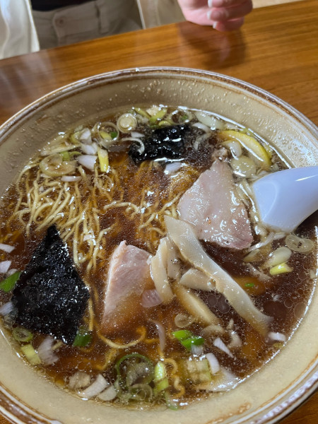 「しょうゆラーメン（大）」@十八番の写真