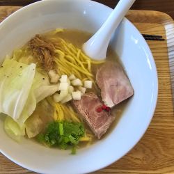 たけりラーメン　980円