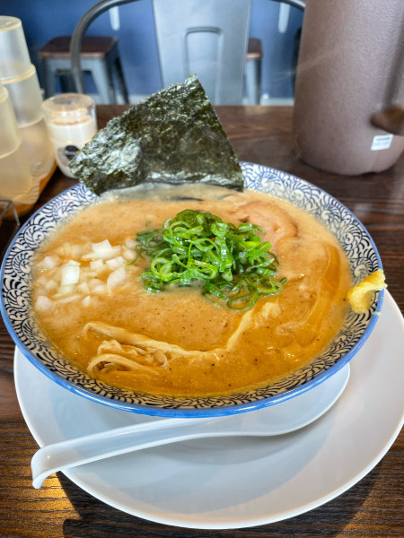 「濃厚そば醤油　920円」@麺屋 幸の写真