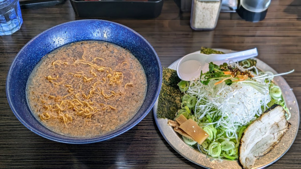 「ねぎらーめん(黒しょうゆ)(1,220円)」@橙ヤ 本店の写真