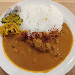モチヅキカレーの画像
