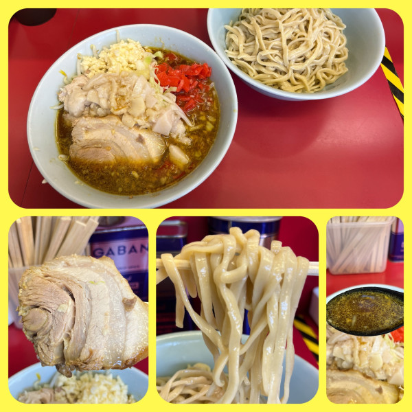 「小ラーメン￥890＋ピリ辛！カレーつけ麺￥150」@ラーメン二郎 中山駅前店の写真