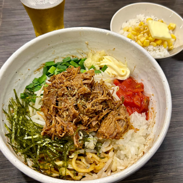 「【９月限定】U.S.A.まぜそば＋生ビール」@ど・みそ 町田店の写真