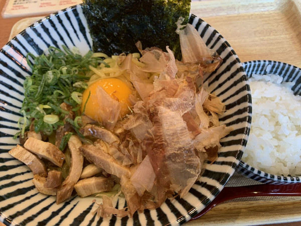 「ＴＫＲ（玉子かけラーメン）追い飯付き」@肉豆冨とレモンサワー 大衆食堂 安べゑ 亀戸駅前店の写真