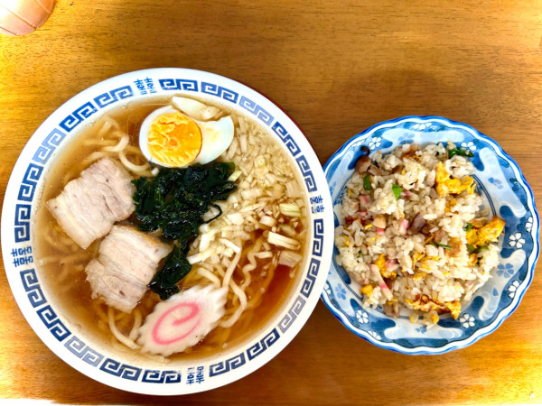 「中華そば＋半チャーハン(650＋200￥)」@たんぽぽ食堂の写真