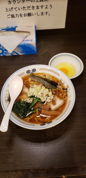 「ラーメン+生玉子」@えーちゃん食堂の写真