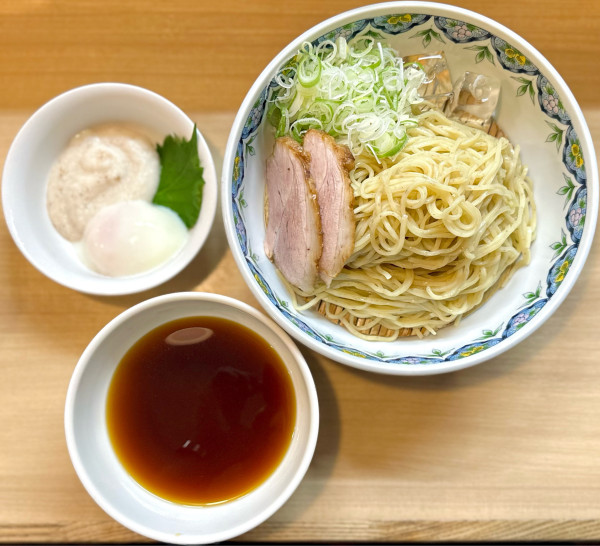 「★＜期間限定＞純和風煮干しつけそば🍜¥1,050」@中華そば 多賀野の写真