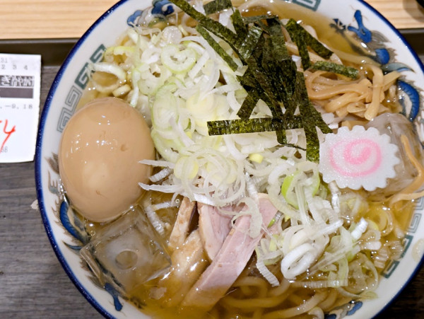 「ネギ冷かけ＋味玉」@舎鈴 田町駅前店の写真