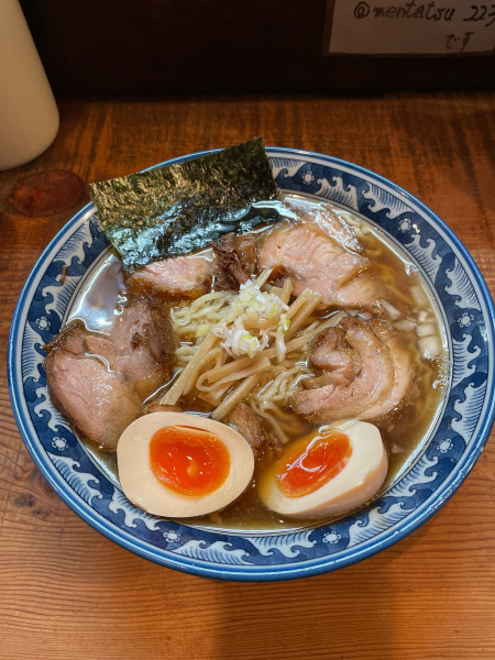 「特製醤油らぁ麺」@めん処 樹の写真