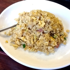 楽楽中華 本店の写真