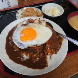 カツカレー+目玉焼き