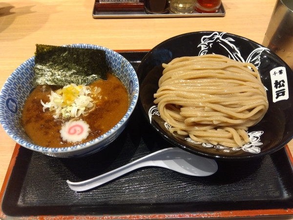 「濃厚つけ麺(1000円)」@松戸富田製麺 ららぽーとTOKYO-BAY店の写真
