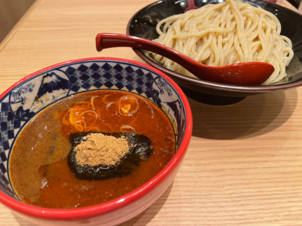 「辛つけ麺」@つけ麺専門店 三田製麺所 八幡山店の写真
