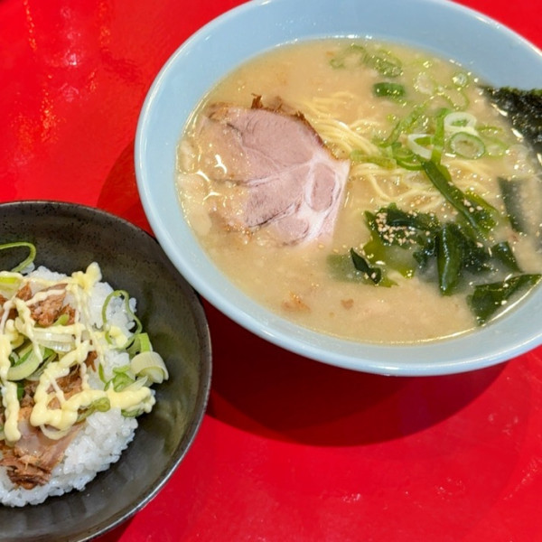 「Ａ　ラーメン＋チャーマヨ丼 1,050円」@ラーメンショップ ○化 土浦店の写真