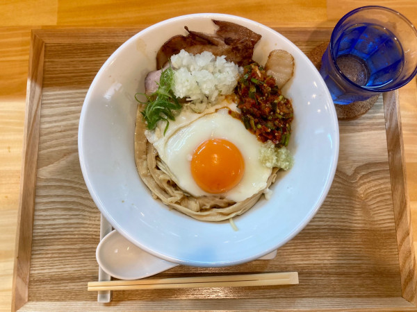 「油そば　980円」@らーめん 心麦の写真