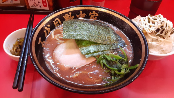 「ラーメン　ライスセット」@横濱家系ラーメン 五代目 野中家の写真