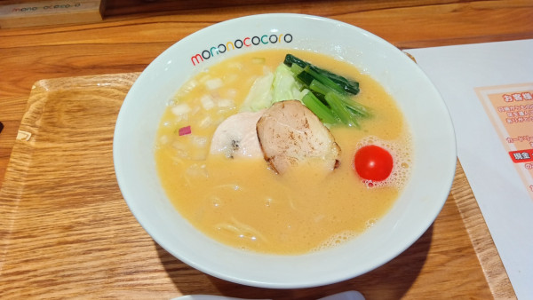 「醤油白湯（900円）」@もののこころ 新鎌ヶ谷の写真