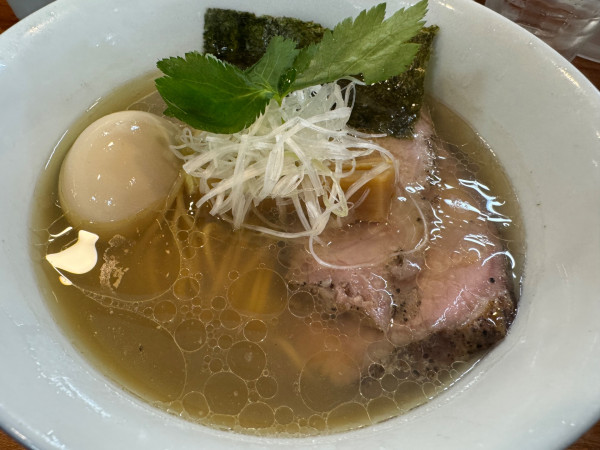 「蛤塩そば　玉子トッピング」@アメノオトの写真