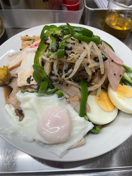 「五目冷やし中華 半熟卵変更」@中華そば みたかの写真