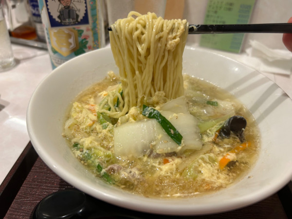 「やまむろタンメン950円＋皿ワンタン＆やっこキムチ 他」@やまむろラーメンの写真