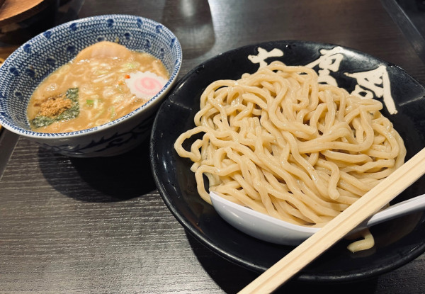 「つけ麺（並￥950）」@六厘舎 上野店の写真