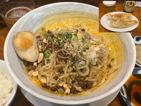 「汁なし担々麺 シビレ増し+🍺+🥃+餃子」@永吉の写真