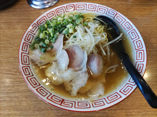 「中華そば・しょうゆ味650円」@丸忠商店の写真