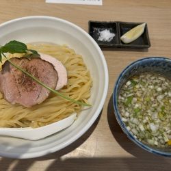 塩昆布水つけ麺