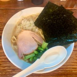 魚介醤油らーめん880円＋大盛100円