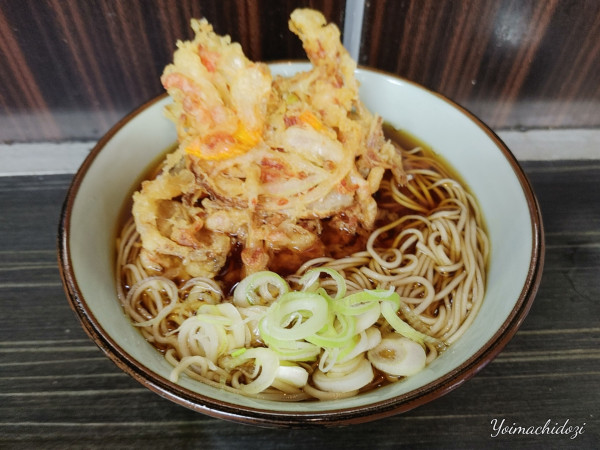 「かき揚げそば（470円）」@文殊 浅草店の写真