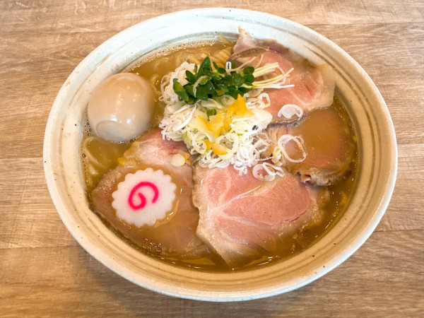 「特選鶏そば(醤油)」@MENYA BIBIRIの写真